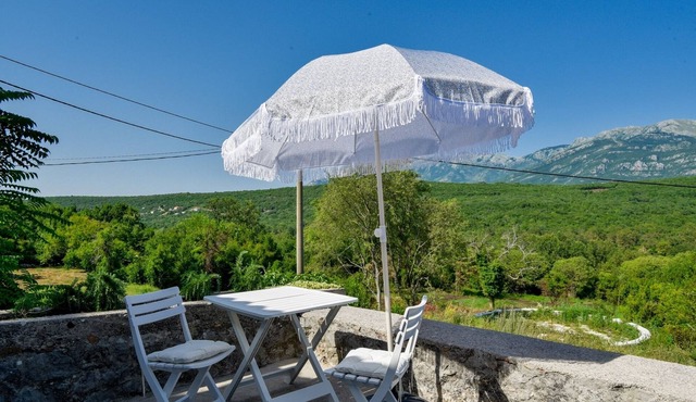 Nature View House w Terrace Near Beach in Budva