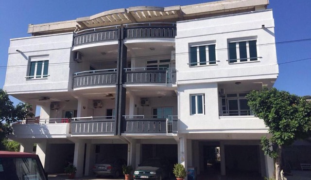 Nazzi in Ulcinj