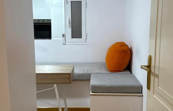 Neoclassical apartment in kadmia