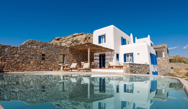 New 2-Villa Complex With Amazing Views of Divouno & Kalafati Beach & Aegean Sea