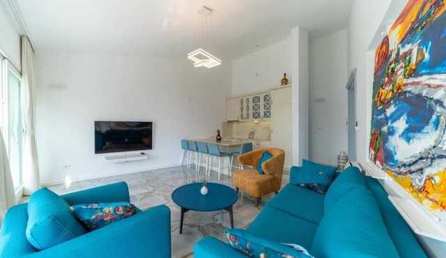New luxury villa with garden and pool in Будва