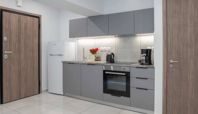 New Pagrati Studio Modern & Cozy