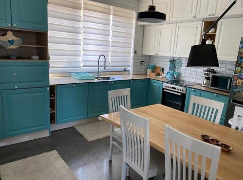 New Trendiest Location, Central & Modern apartment in Prishtinë