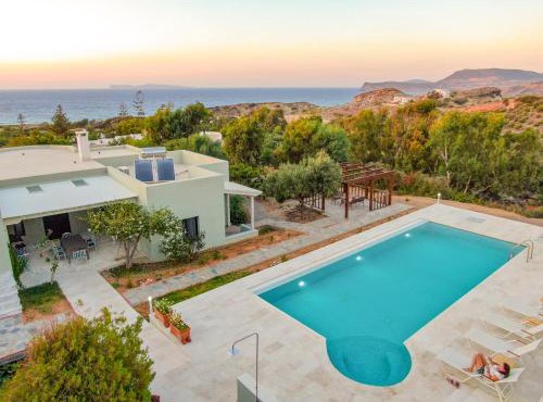 NEW - Villa Manika - 3BR 3BA Pool in Agia Fotia
