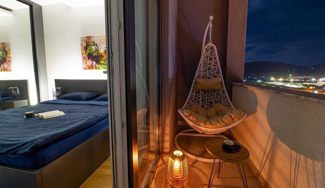 Night Pearl - Deluxe Apartment