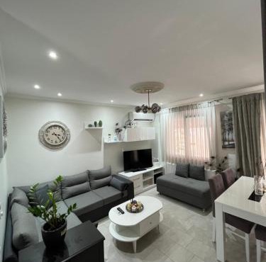 Nikos Apartament