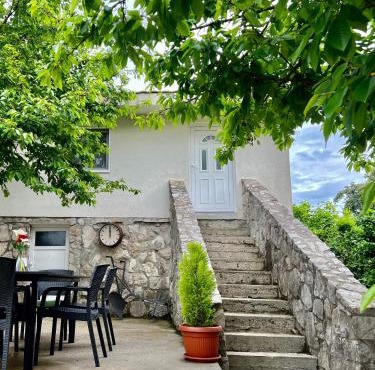 Nina House Charming Apartment, Prevlaka