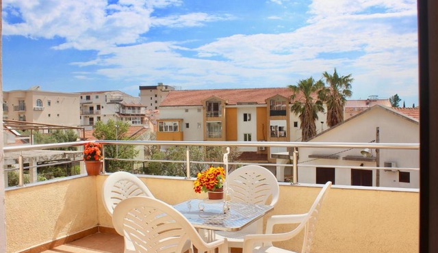 Nir Apartments Budva in Budva