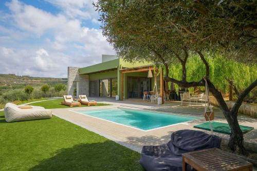 Oliva Emerald Eco - Secluded Off-Grid Vineyard Villa in Gouves