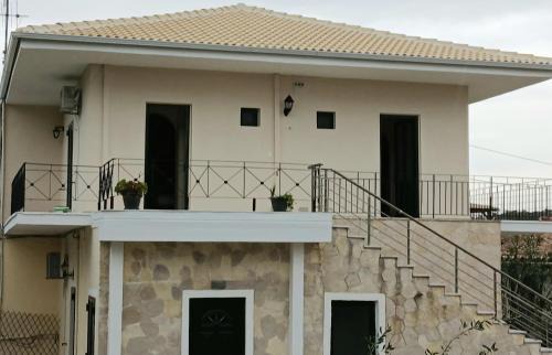 Olive house in Marathias