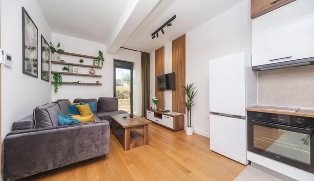 Olive Residence A4 in Petrovac na Moru