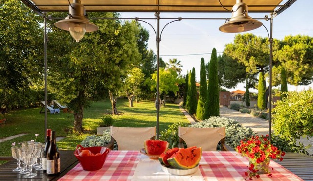 Οlives and Vines Retreat Villa