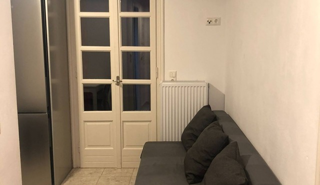 One Bedroom Apartment