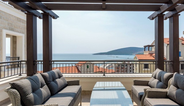 One Bedroom Apartment in Lustica Bay Marina