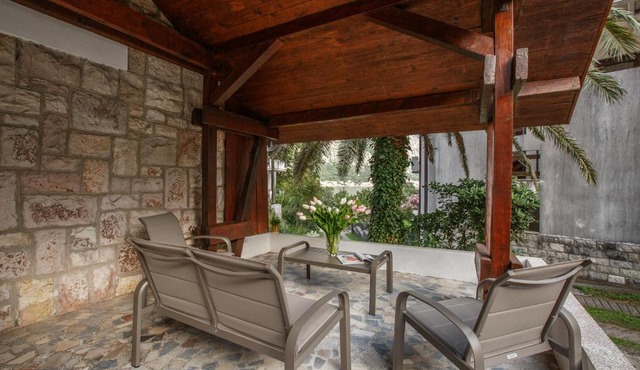 Orahovac holiday home