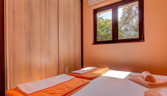 Orange Dream Apartment