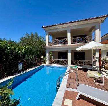 Oreinó Lefkada Villas