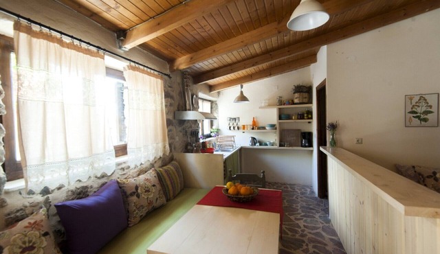 Orgon Farm Village Houses in Apostoli