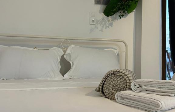 Paola’s apartments near Athens Airport in Spata