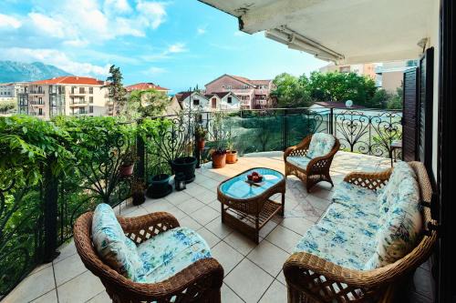 Paradise Garden Villa in Becici