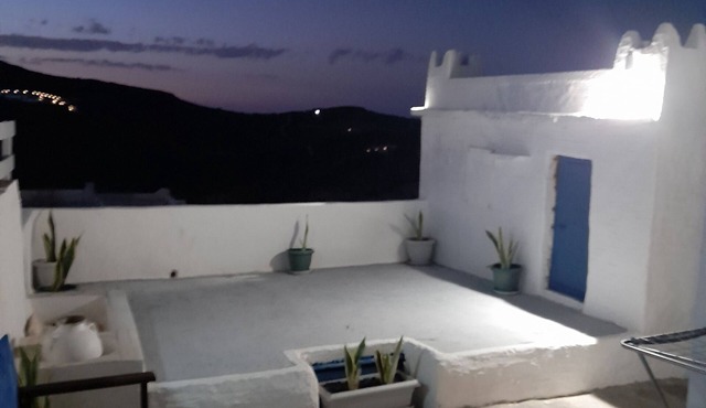 Paros traditional housen in Paros