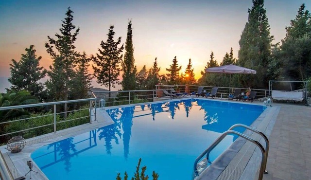 Paxoi Serene Oasis - Mylos Mediterranean Charm