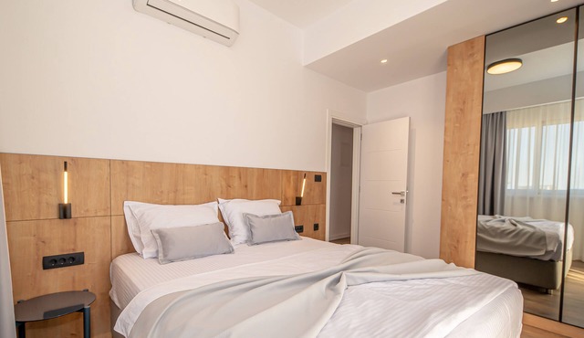 peaceful , friendly property close to the beach