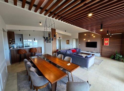 Penthouse Budva - privater Aufzug aus der Garage, 4 Schlafzimmer, Luxus pur