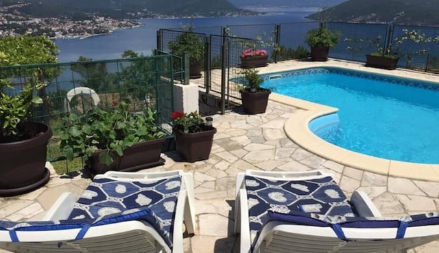 Penthouse @ Casa Paradiso