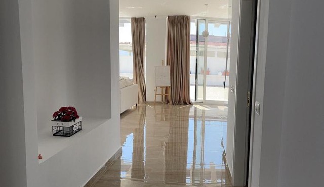 penthouse lungomare