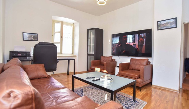 PERFECT LOCATION IN BUDVA'S OLD TOWN