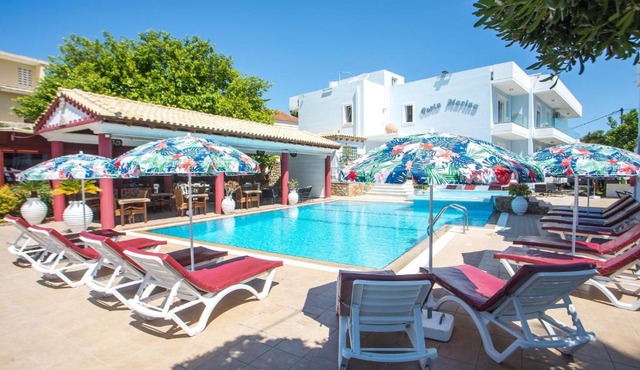 Perla Marina Hotel
