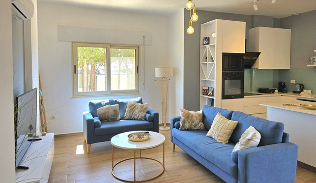 Perla Modern Penthouse 217, Lalzit Bay, Albania in Lalzit Bay