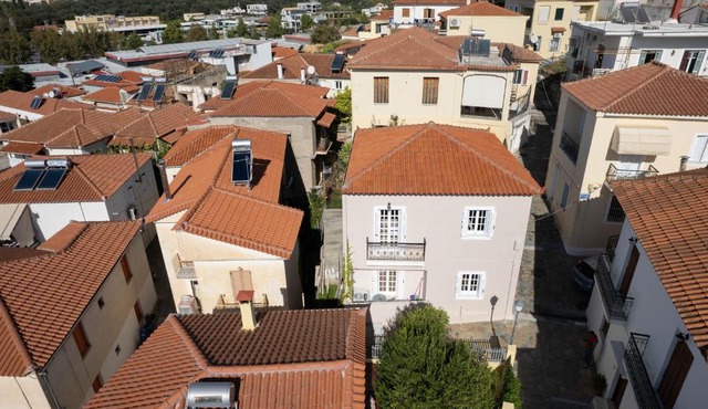 Phares in Kalamata
