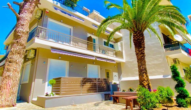 Phoenix Garden Apartments -1-
