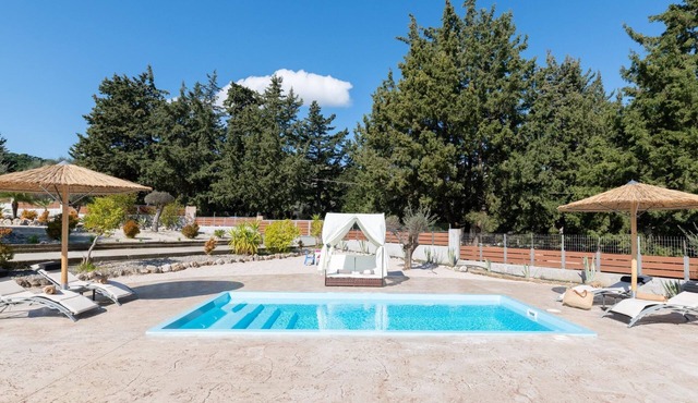 Physis Luxus-Villa by Interhome in Archangelos