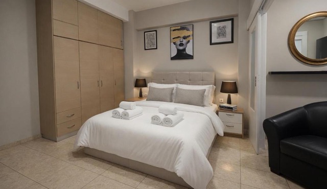 Piraeus Royal Studio No 1