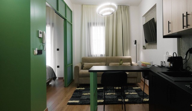 PLANE TREE luxury suites