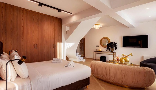 Platinum Suites