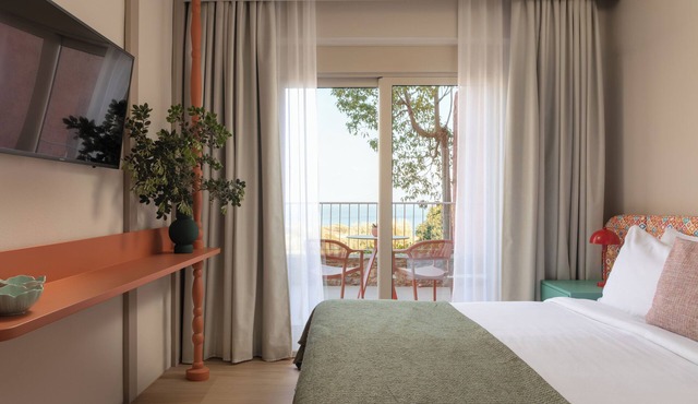 Pleiades Blossomhill Houses, member of Domes Finds in Agios Nikolaos