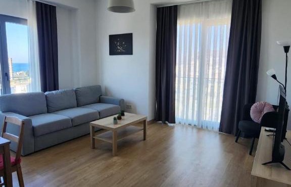 PMTR BAR Luxury Sea View 2BR Apartment Modern Pool Parking
