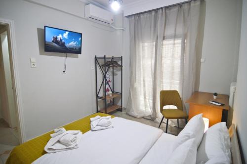 Polyxeni's apartment