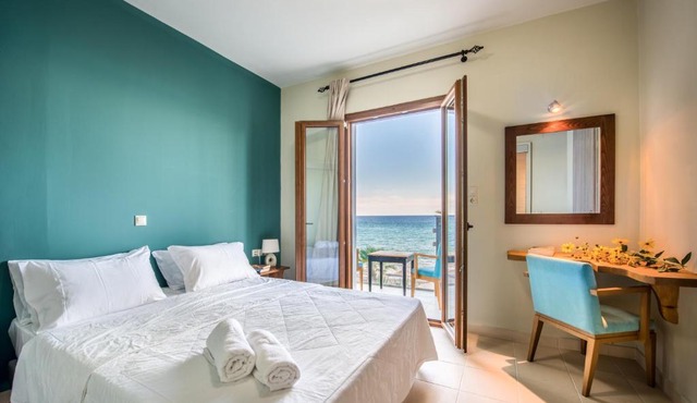 Porto Zorro Beach Hotel