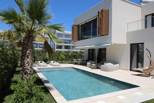 Premium Luxury Villa LEVEL