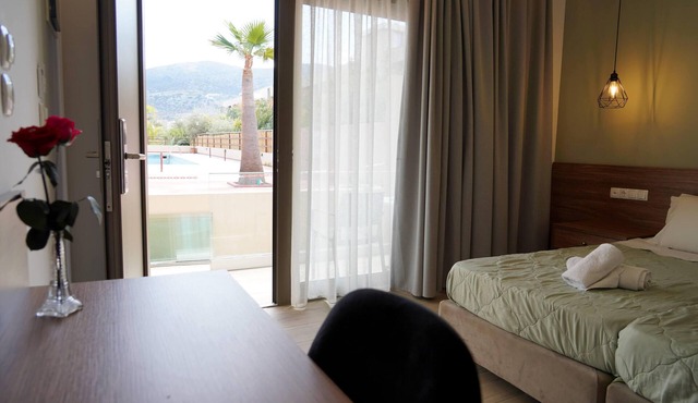 Primavera Beach Resort in Malia