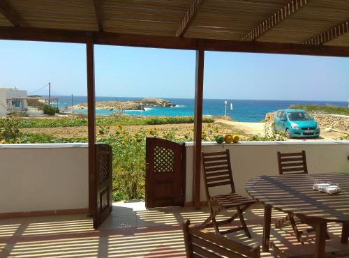 private beachfront house in Lefkos Karpathou