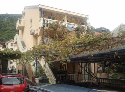 Radović Apartments