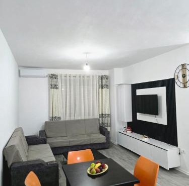 Riem Apartments in Durrës