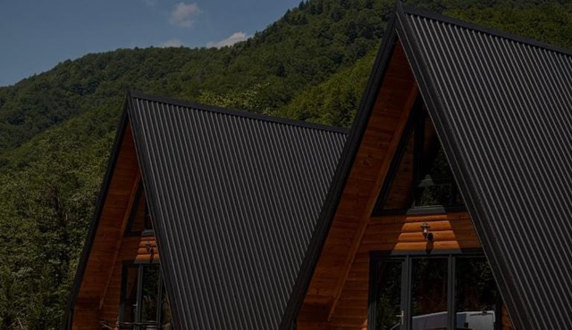 Riverwood Luxury Cabins