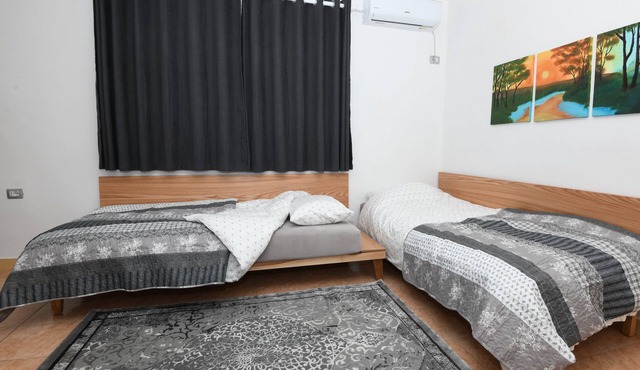 Rondine Studio Apartment